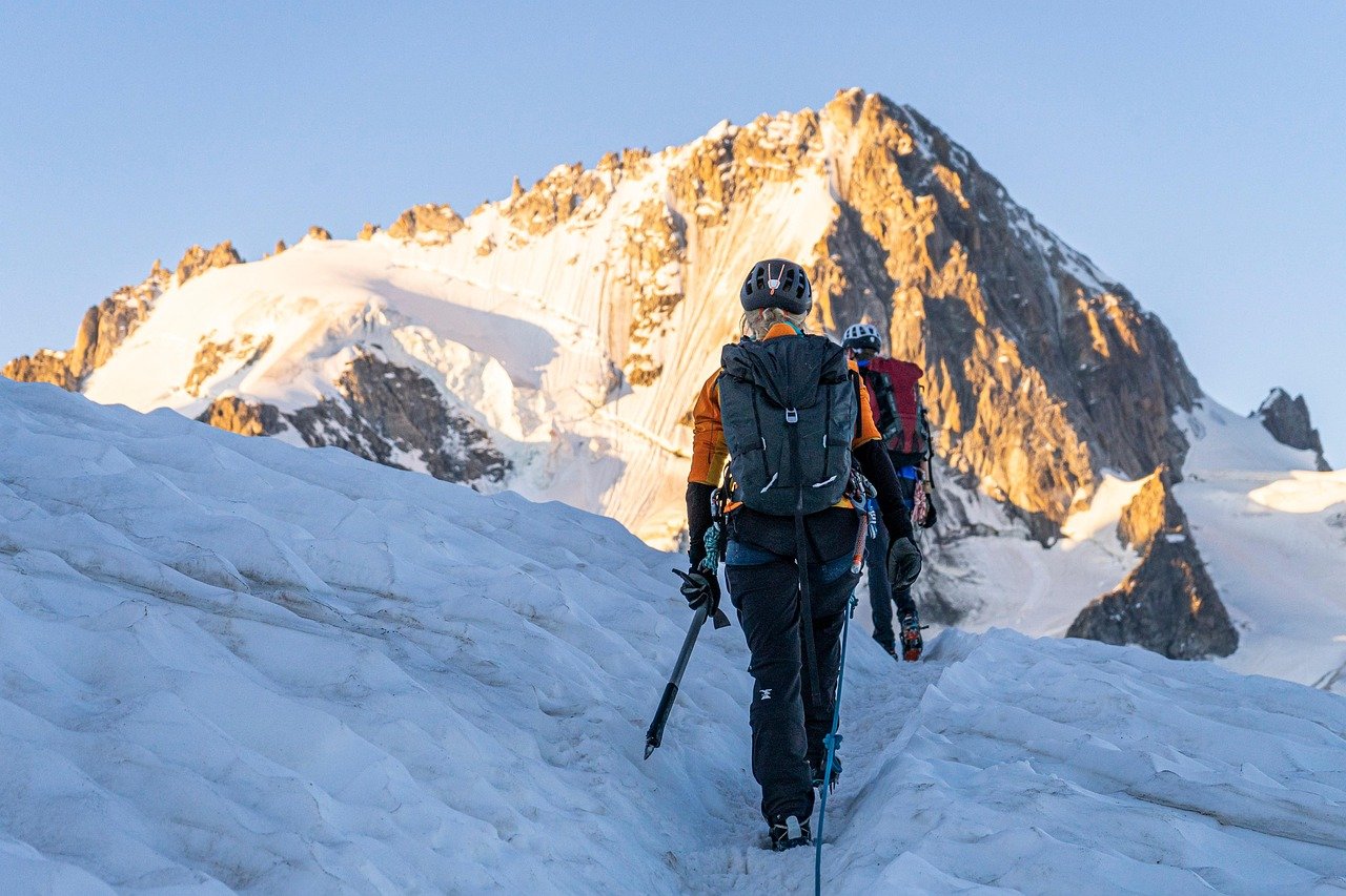 Ice Climbing : Mountain, Climbing, Snow